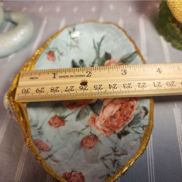 DECOUPAGE CLAM SHELL DECOUPAGE FLOWERS TRINKET DISH - Picture 6 of 7